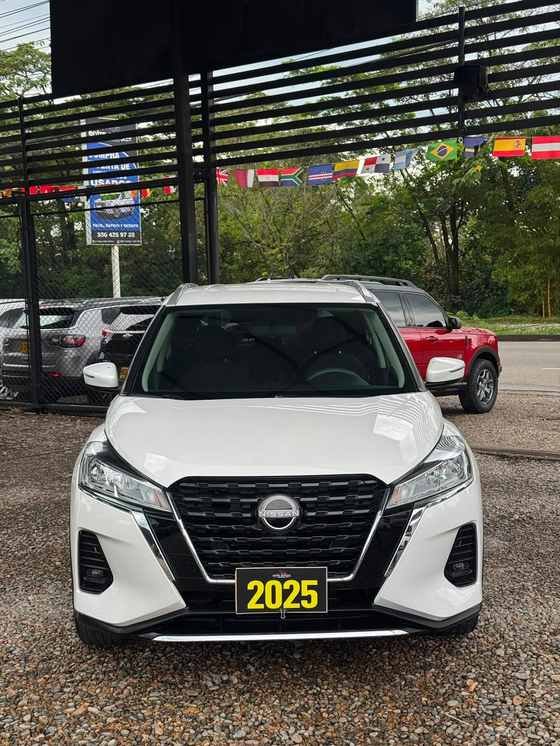 Nissan Kicks Advance 2025